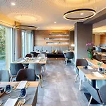 Kuehberg Szálloda 4*