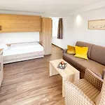 Kuehberg Szálloda 4*
