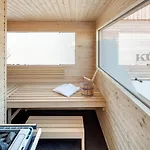 Kuehberg 호텔 4*