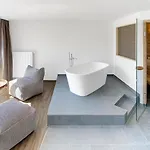 Kuehberg 4*