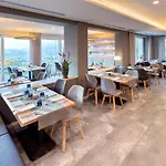 Kuehberg 호텔 4*