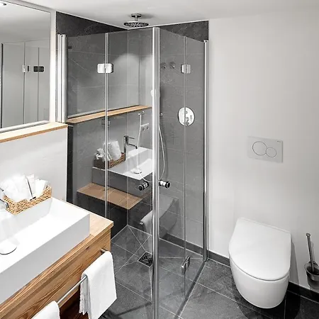 Kühberg Hotel 4*