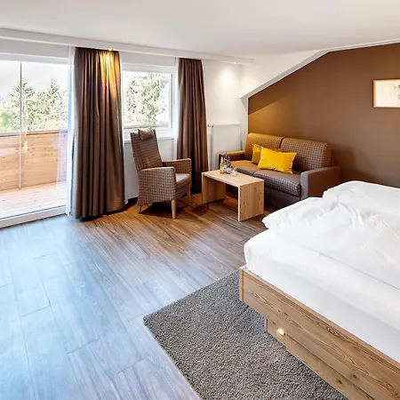 Kuehberg Hotel 4*