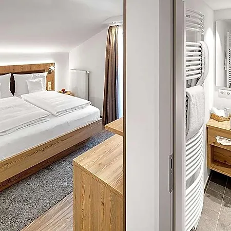 Kuehberg Hotel 4*
